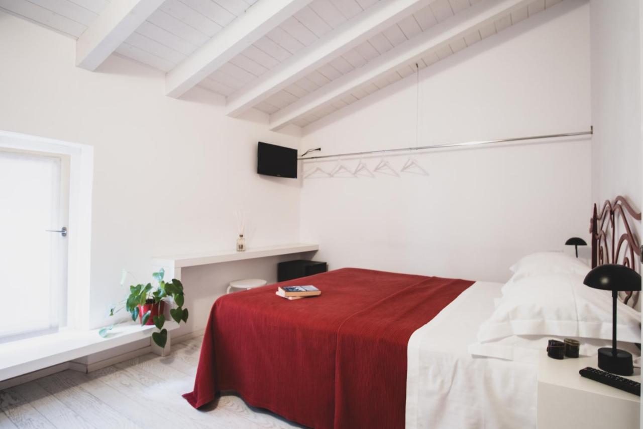 Casa Fola - City Centre Rooms Верона Екстер'єр фото