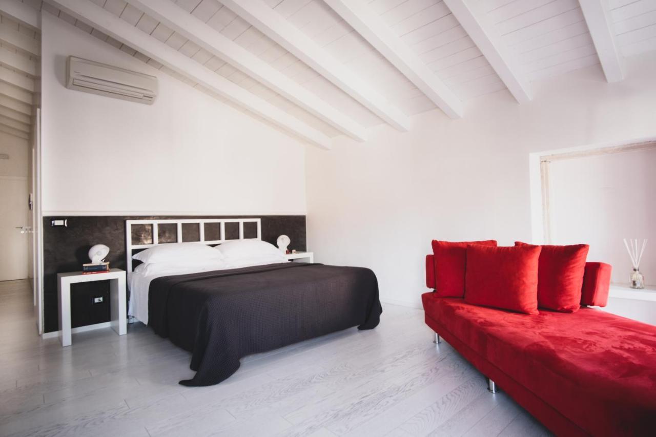 Casa Fola - City Centre Rooms Верона Екстер'єр фото