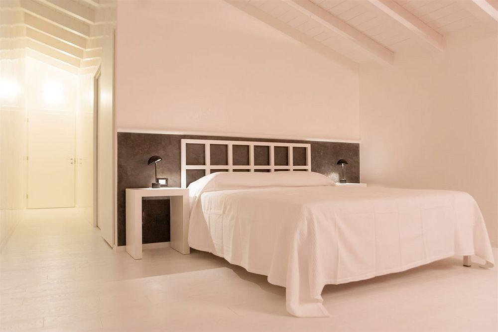 Casa Fola - City Centre Rooms Верона Екстер'єр фото